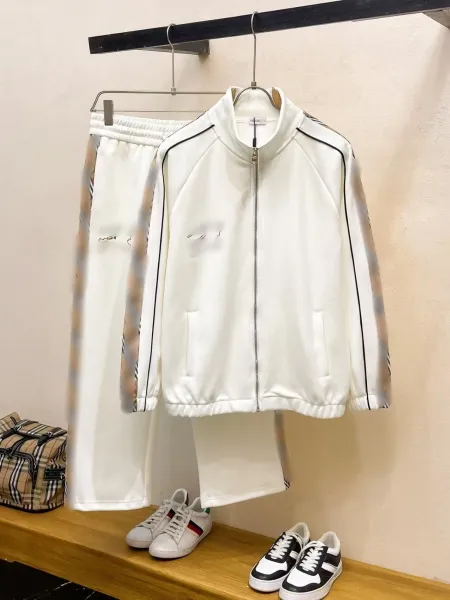 Design White Track Jacket and Sweatpants Set with Black Stripe Detail Tracksuit - 1