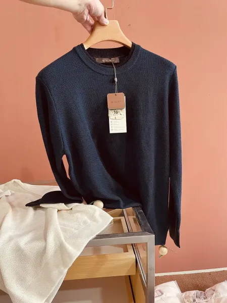Design Knit Sweater in Cream with Textured Waffle Stitch - 38