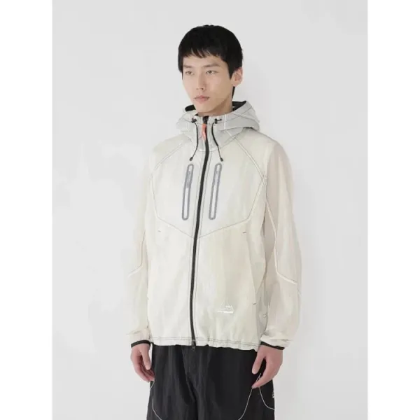 Design ROA x And Wander Lightweight Hooded Windbreaker Beige Outerwear - 12