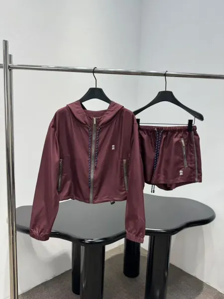 Design A-Line Drawstring Skirt in Burgundy - 5