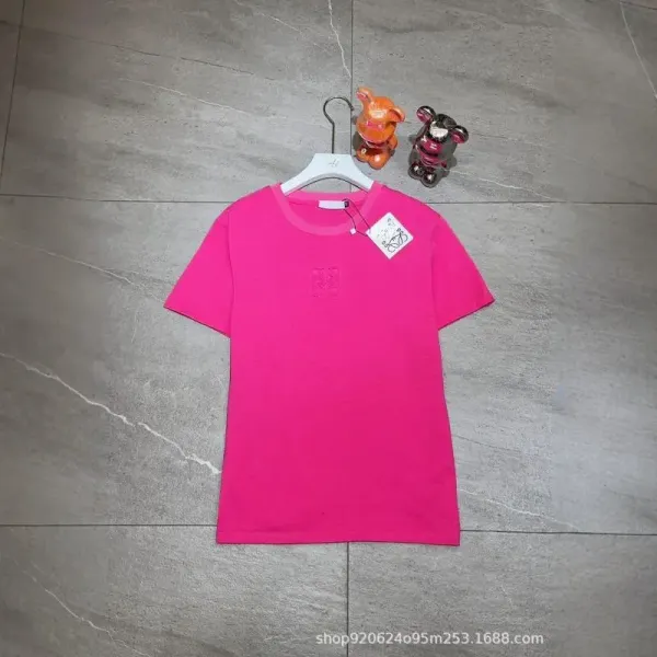 Design Embroidered Logo Pink T-Shirt - 1
