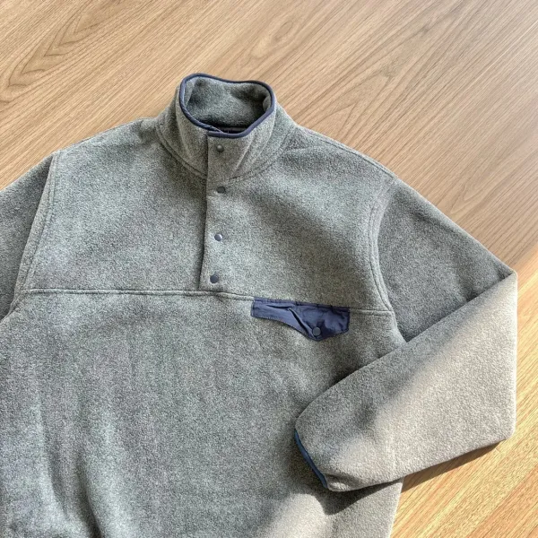 Patagonia Synchilla Snap-T Fleece Pullover Gray Tops - 32