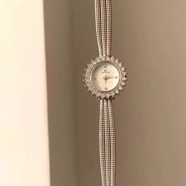 Design GEDI Oval Dial Silver Watch with Fish Charm Bracelet Watches - 22