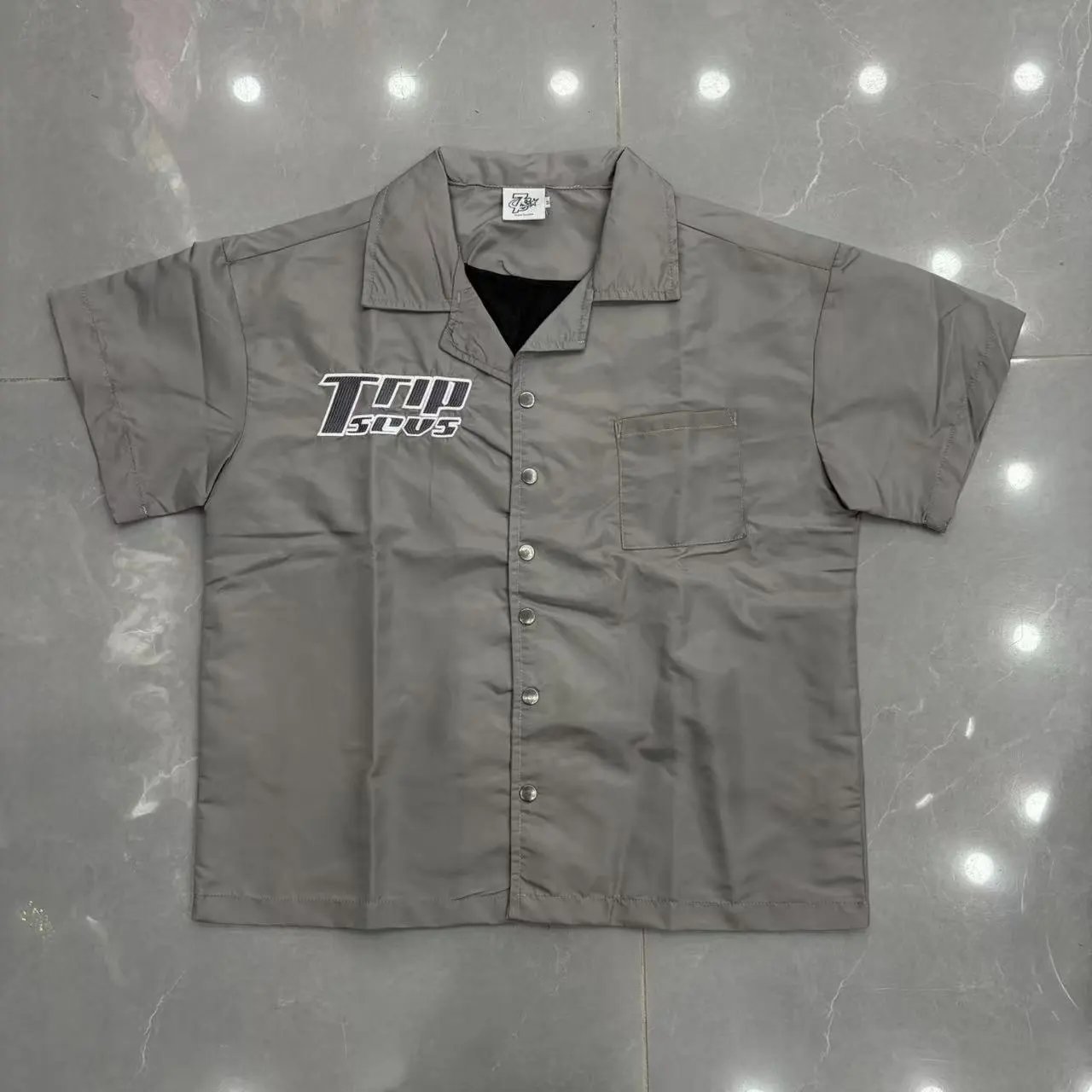 Top Souls Gray Short-Sleeve Work