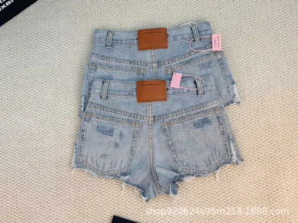 Design Distressed High-Waisted Denim Shorts Light Blue - 4