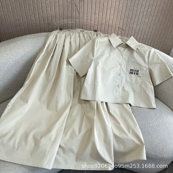 Miu Miu Logo-Embroidered Cropped Shirt and Pleated Skirt Set Black - 7