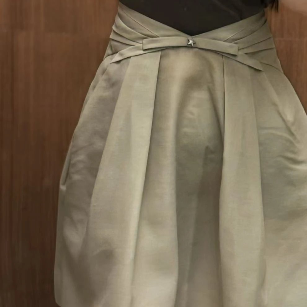 Gray Knit Crop Top Black Pleated Wrap Skirt