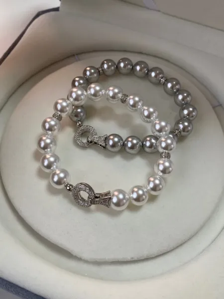 Design Pearl Bead Bracelet with Crystal Clasp Silver Gray Bracelet Jewelry - 2