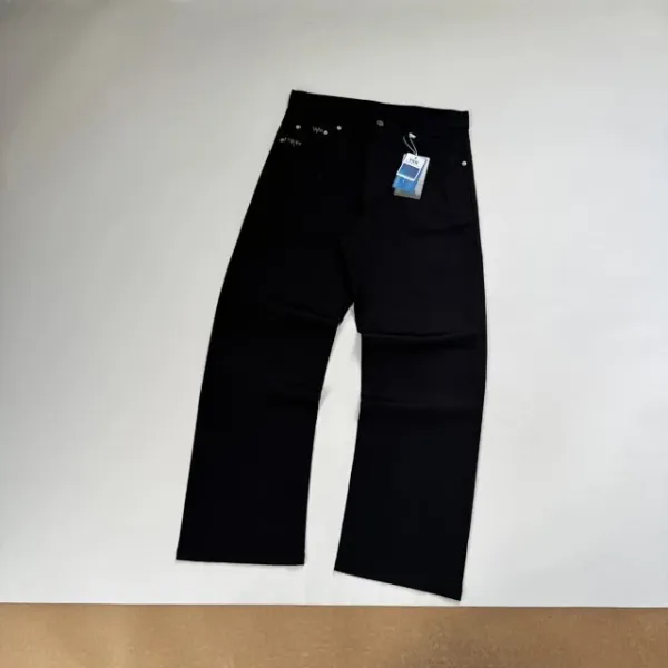 Design Wide-Leg Relaxed Fit White Denim Jeans - 15