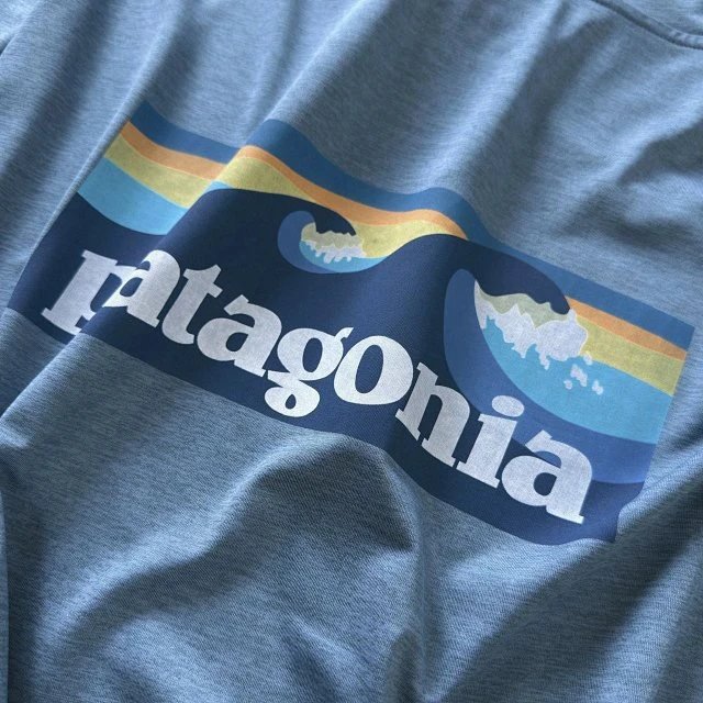 Patagonia P-6 Logo Responsibili-Tee Hooded Long Sleeve T-Shirt Olive Green Hoodie - 31