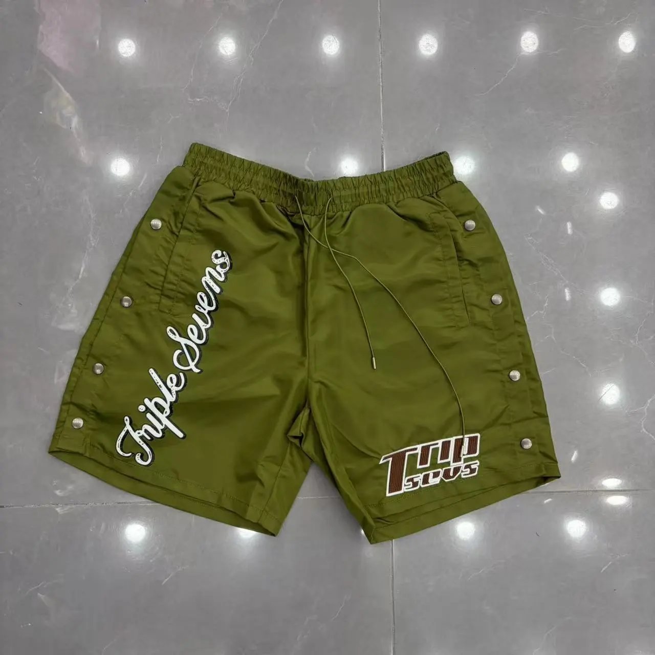 Design Triple Sevens Logo Print Nylon Shorts Gray Shorts - 21