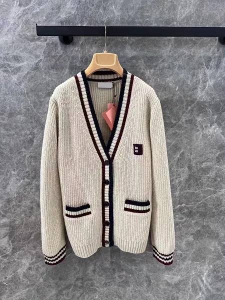 Design V-Neck Ribbed Knit Sweater Beige with Black Trim - 16