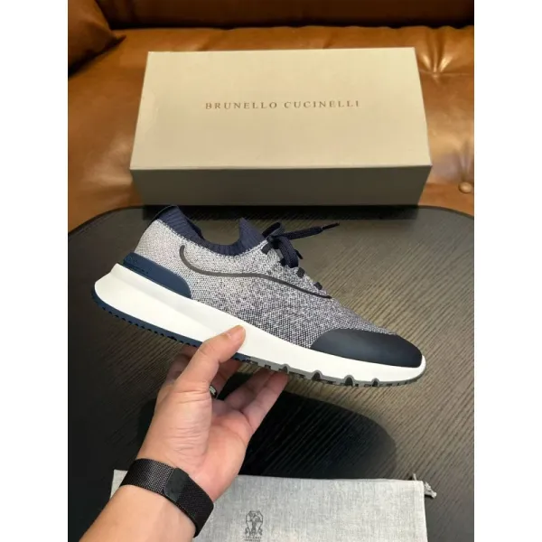 Design Brunello Cucinelli Knit Sneaker Navy and Gray Sneakers - 1