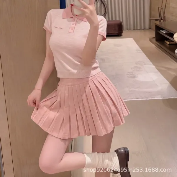 Design UIM UIM Gray Knit Polo Shirt with Black Pleated Skirt Set Sets - 6