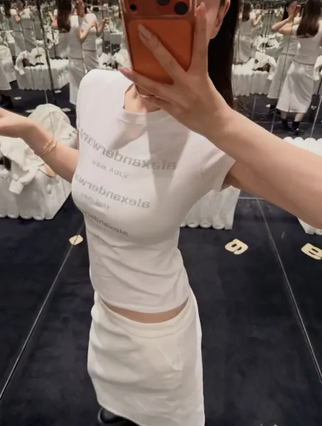 Alexander Wang Logo Repeat Print White T-Shirt - 7