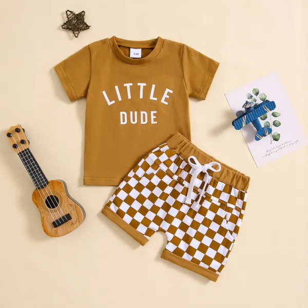 Design Little Dude Green Graphic T-Shirt and Checkerboard Shorts Set - 23