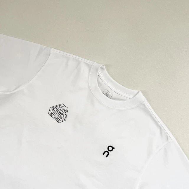 On x BEAMS Peak to Peak T-Shirt Navy - 31