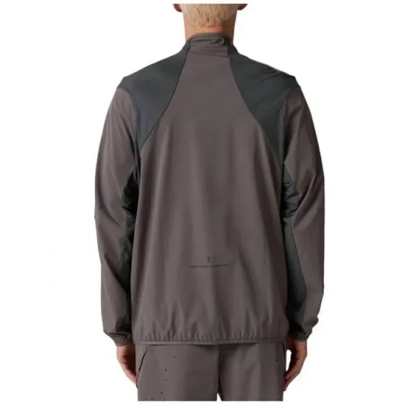On Running Windbreaker Light Beige Windbreaker Outerwear.windbreaker - 8