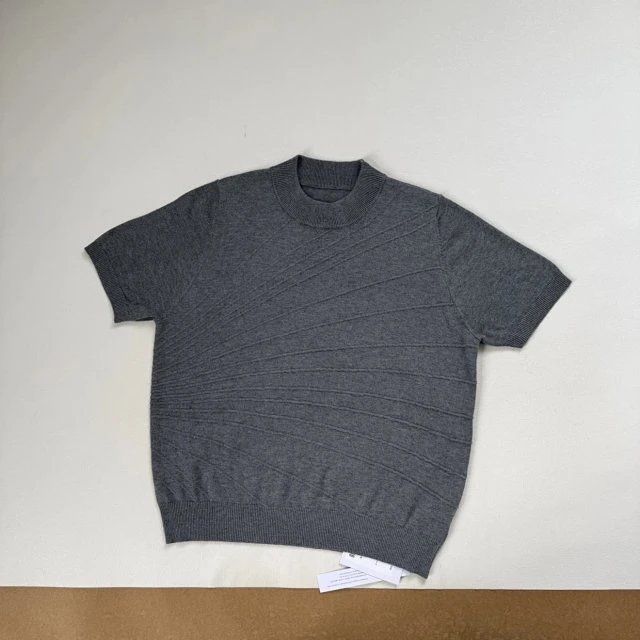 Design Short-Sleeve Turtleneck Sweater Gray - 17