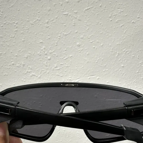 Design Shield-Style Wraparound Sunglasses Black Eyewear - 5