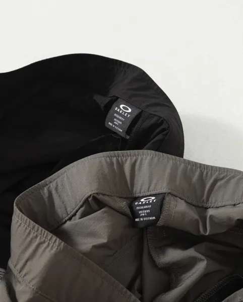 Oakley Utility Pants Beige and Black - 24