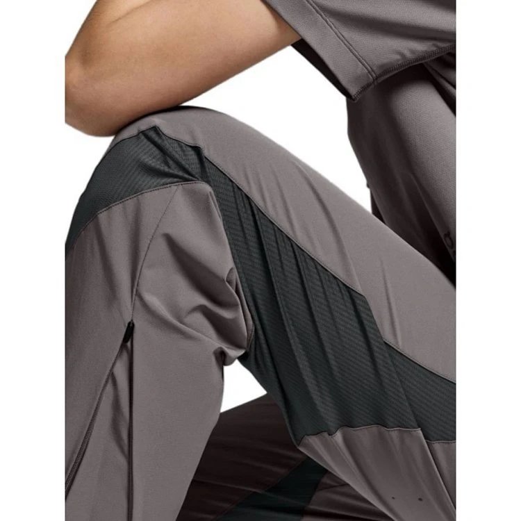 Design Technical Pants Gray Multi-Tone Windbreaker-Style Pants - 17