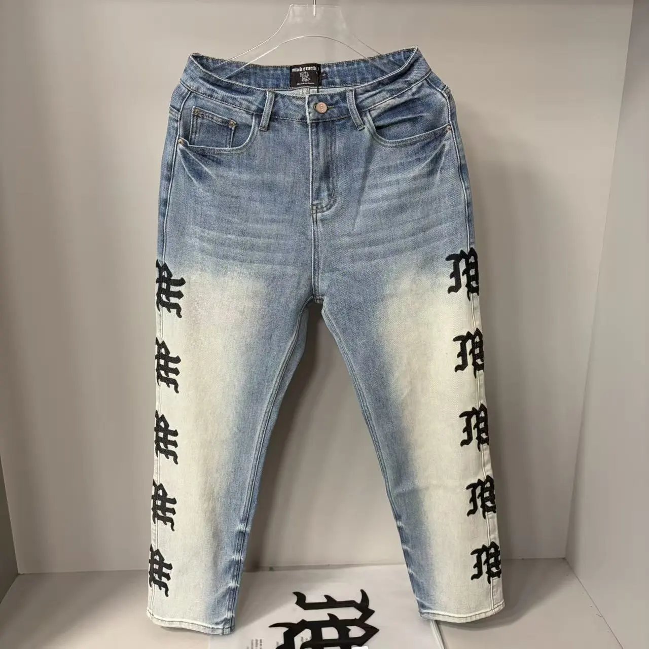 EM108-1 Tapered Leg