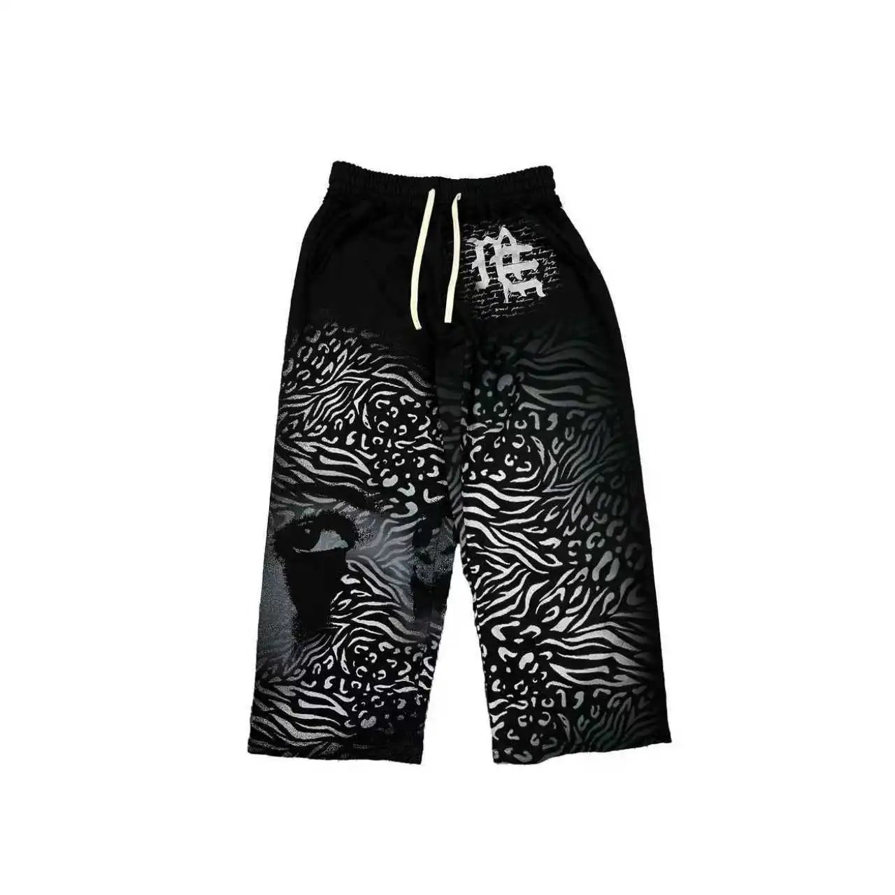 EM145 Black
