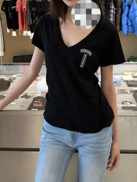 Chrome Hearts V-Neck Tee Black T-Shirt - 9