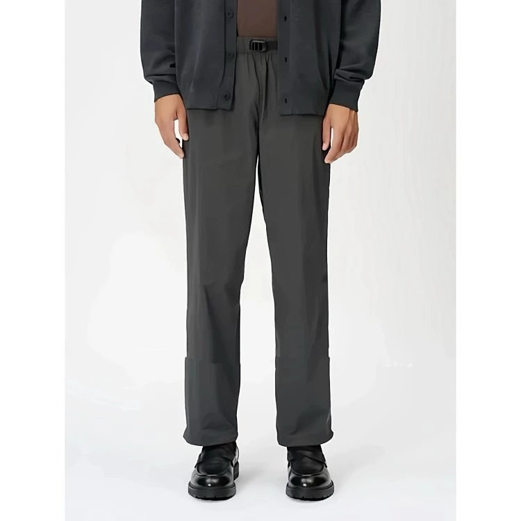 Design Grid-Textured Cargo Pants in Gray - 9