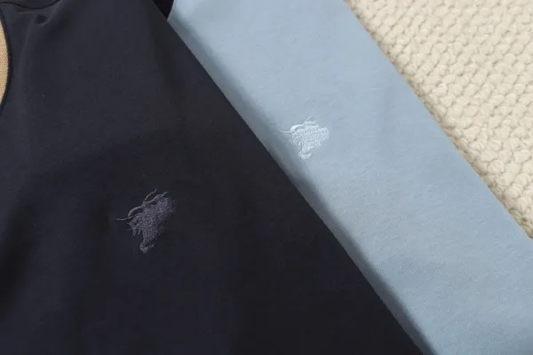 Burberry Logo-Embroidered Ribbed Collar T-Shirt Liquid Blue - 7