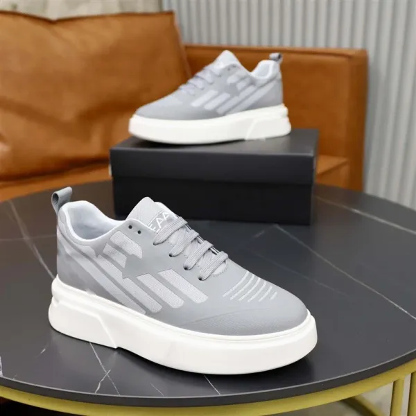 Design Chunky Platform Sneakers Gray White - 11