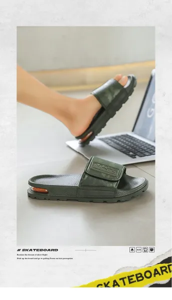 Vans Slide-On Camo White Slippers - 17