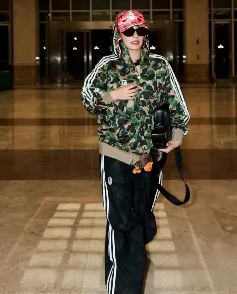 Adidas Originals x A Bathing Ape Camo Shark Hooded Track Jacket Multicolor Hoodie - 3
