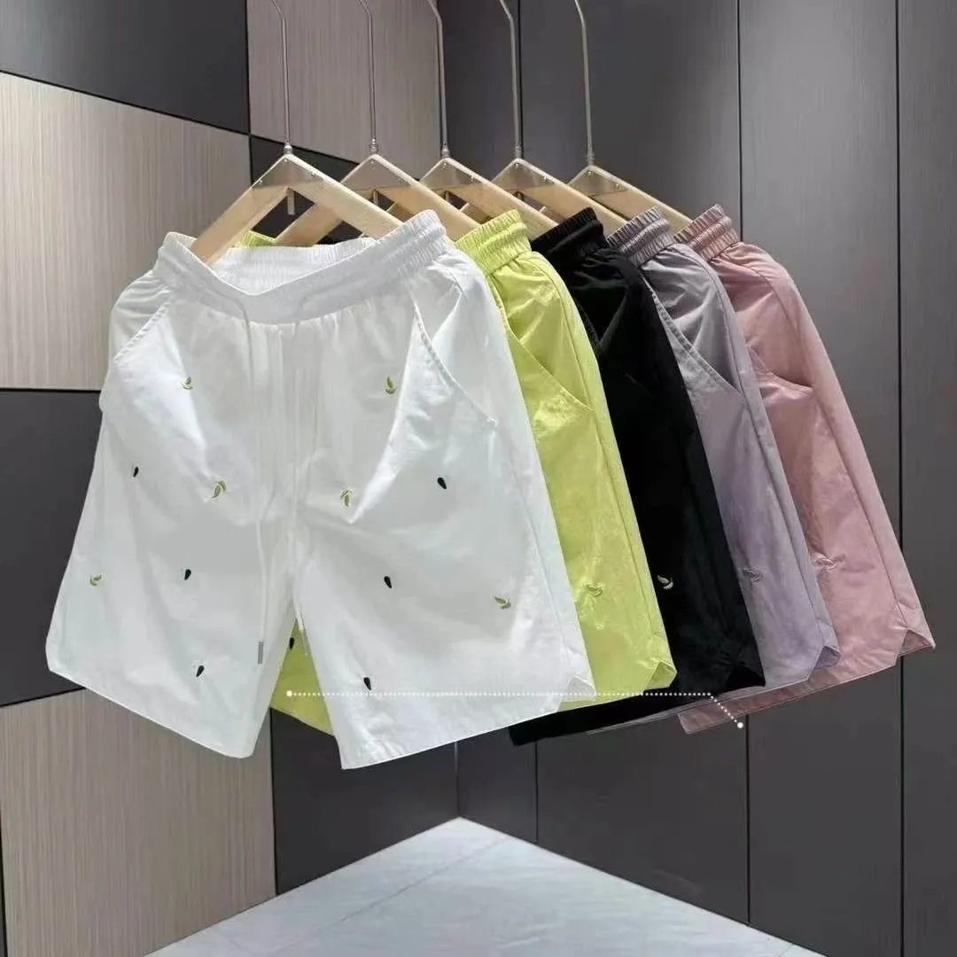 Design Embroidered Sheen Shorts Gray - 3