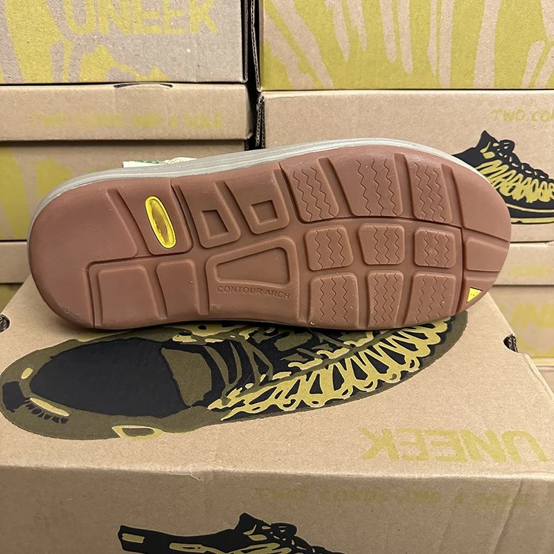 Design Keen Uneek Olive Green Sandals - 9