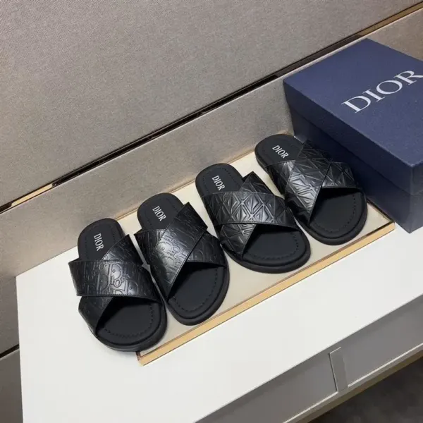 Dior Oblique Logo Slide Sandals Black Slippers - 35