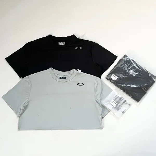 Oakley Performance T-Shirt Black and Gray - 12