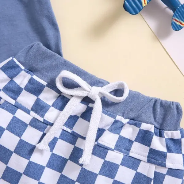 Design Little Dude Green Graphic T-Shirt and Checkerboard Shorts Set - 10