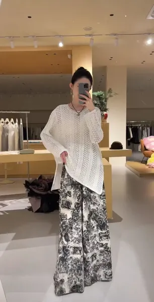 Dior Toile de Jouy Print Pants and Hoodie Set in Black and White - 5