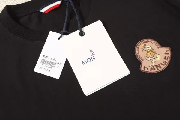 Moncler Logo Patch Black T-Shirt - 8