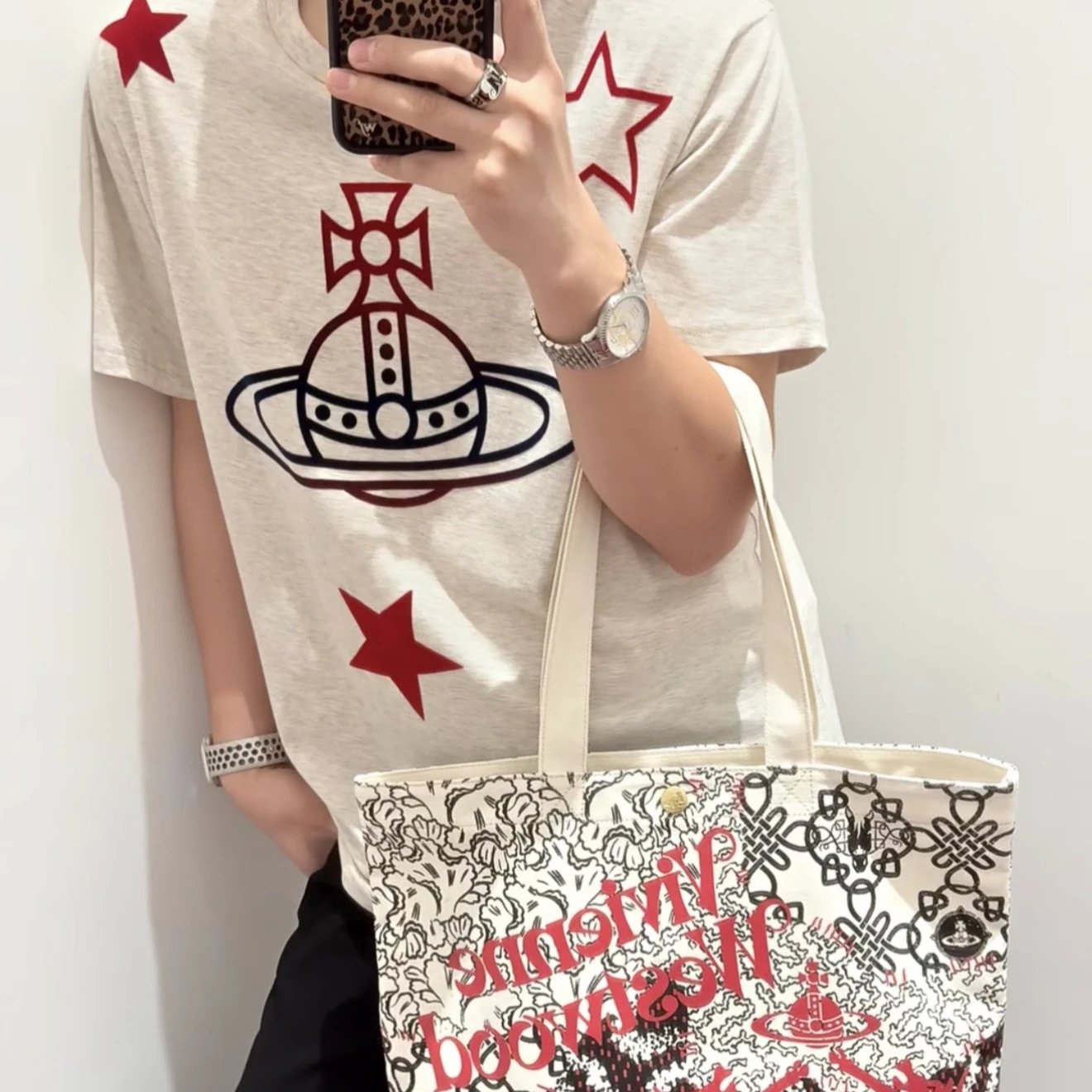 Vivienne Westwood Orb Red Star Off White Graphic T-Shirt