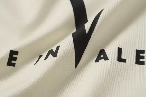 Valentino Made In V Black T-Shirt - 7