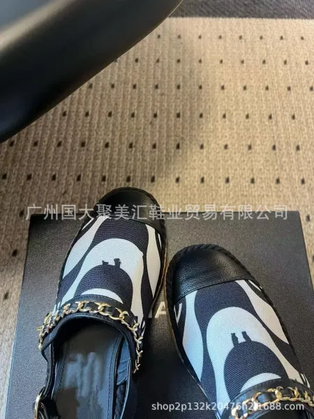 Chanel Mary Jane Espadrilles Navy and White Print Canvas Shoes Casual Shoes - 31