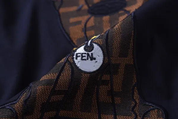 Fendi Dog Embroidery Black T-Shirt - 7