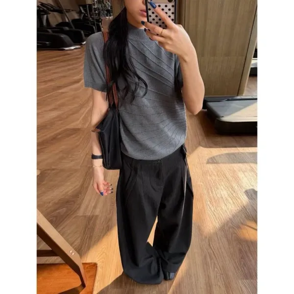 Design Short-Sleeve Turtleneck Sweater Gray - 5