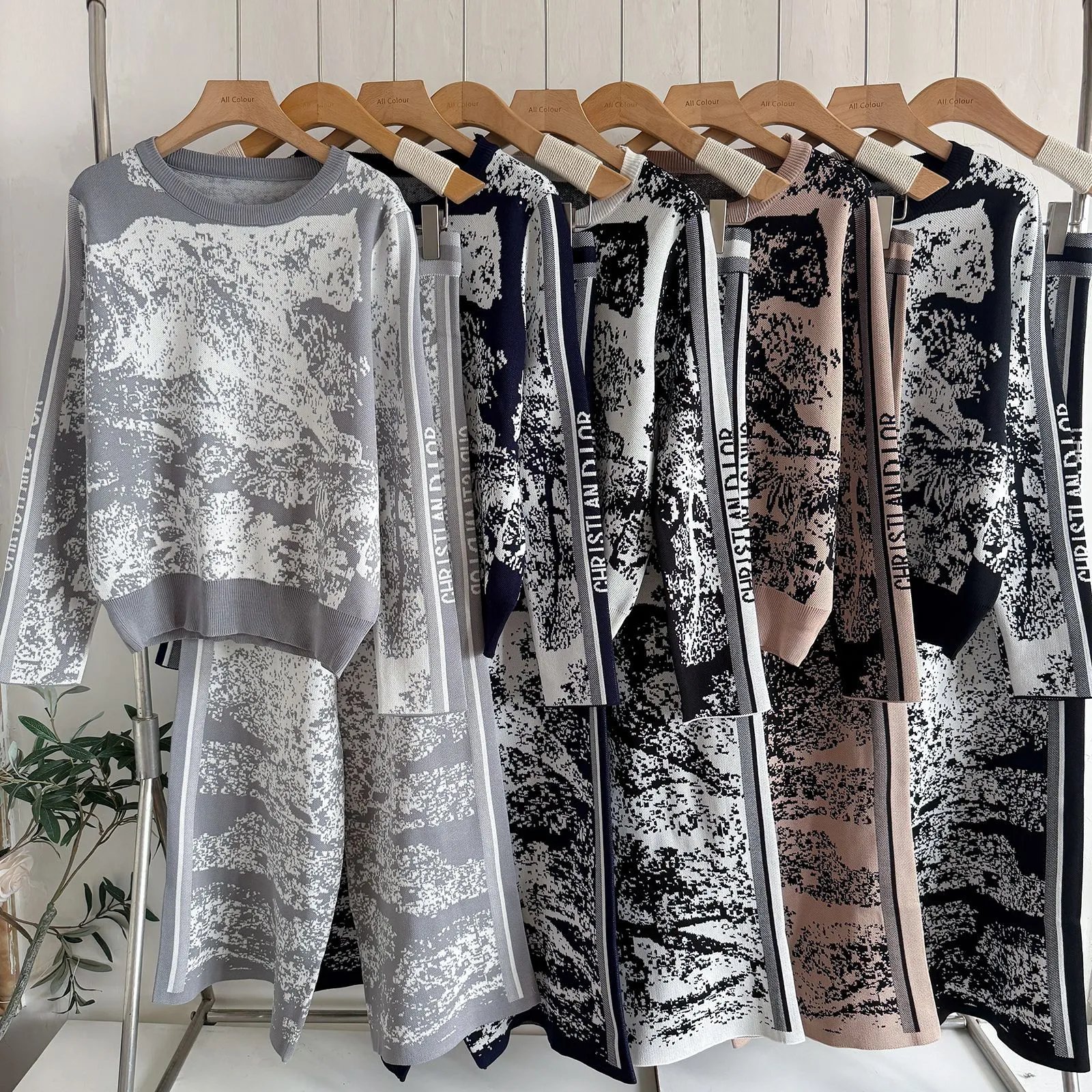 Dior Oblique Print Knit Set White / Black - 3