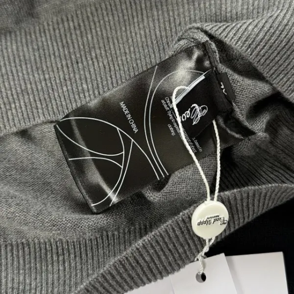 Design Short-Sleeve Turtleneck Sweater Gray - 29