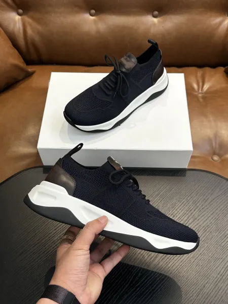 Design Chunky Knit Sneakers Black / Gray - 8
