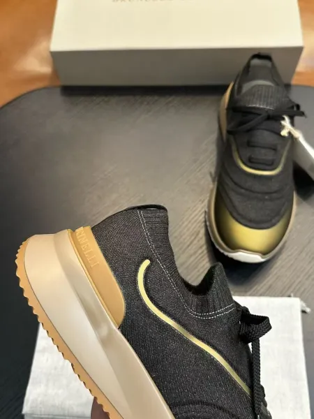 Design Brunello Cucinelli Chunky Sneaker Black Gold Sneakers Chunky Sneakers - 12